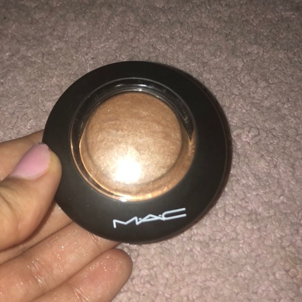 Mac